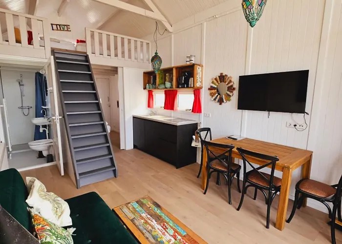 別荘 Strandvakantiehuisjes Katwijk カトウェイク・アーン・ゼー